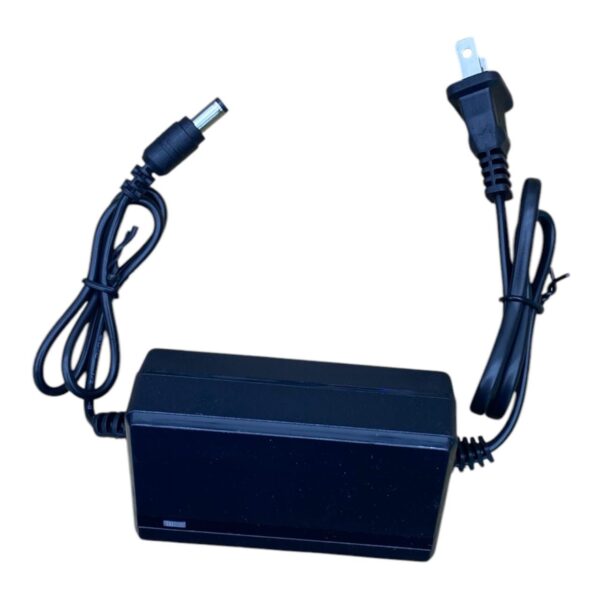 Cargador 15V 2A 2.5mm ZO-152
