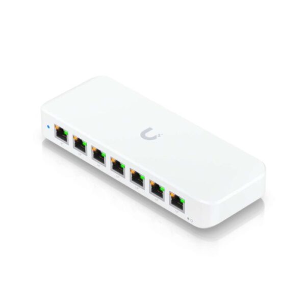 Ubiquiti Unifi Switch Ultra 210W A compact Layer 2 8-port GbE PoE switch with versatile mounting opt