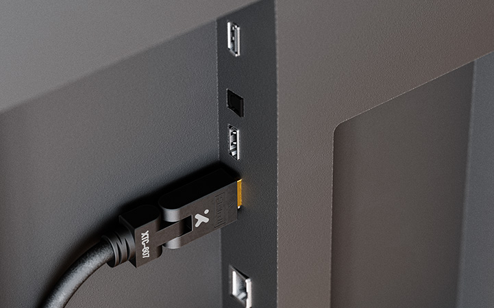 Xtech - Video / audio cable - HDMI - Male to Male Swivel 6f XTC-607 - Imagen 2